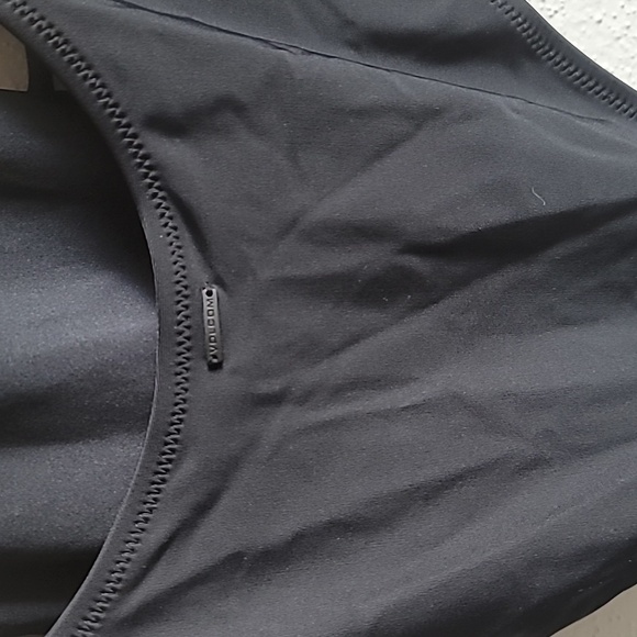 NWT | Volcom Desert Drifter One-Piece Swimsuit - XL - Picture 6 of 11